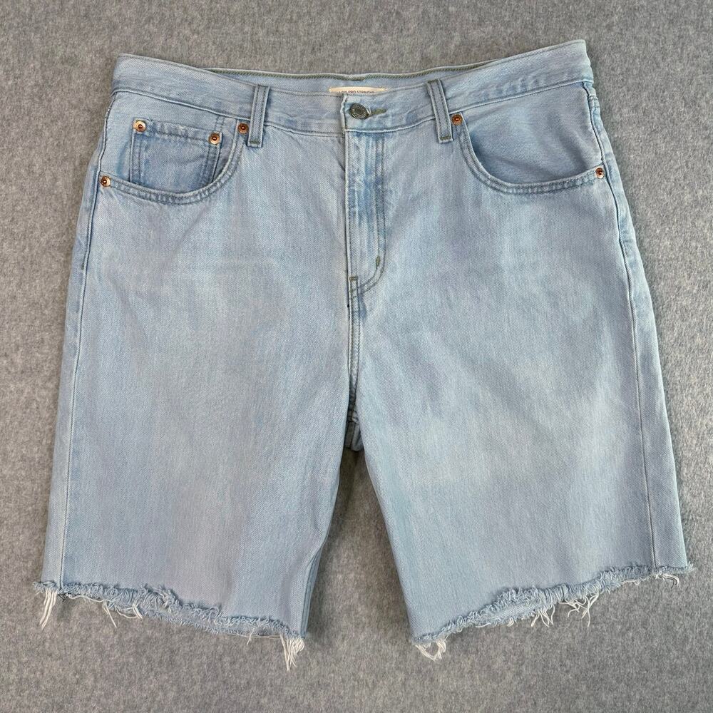 Levi's Shorts Light Blue Womens Size 32 Low Pro Straight High Rise Raw Hem Denim